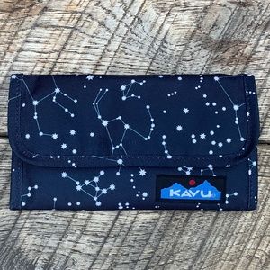 Kavu Stargaze Mondo Spender Wallet Great Condition
